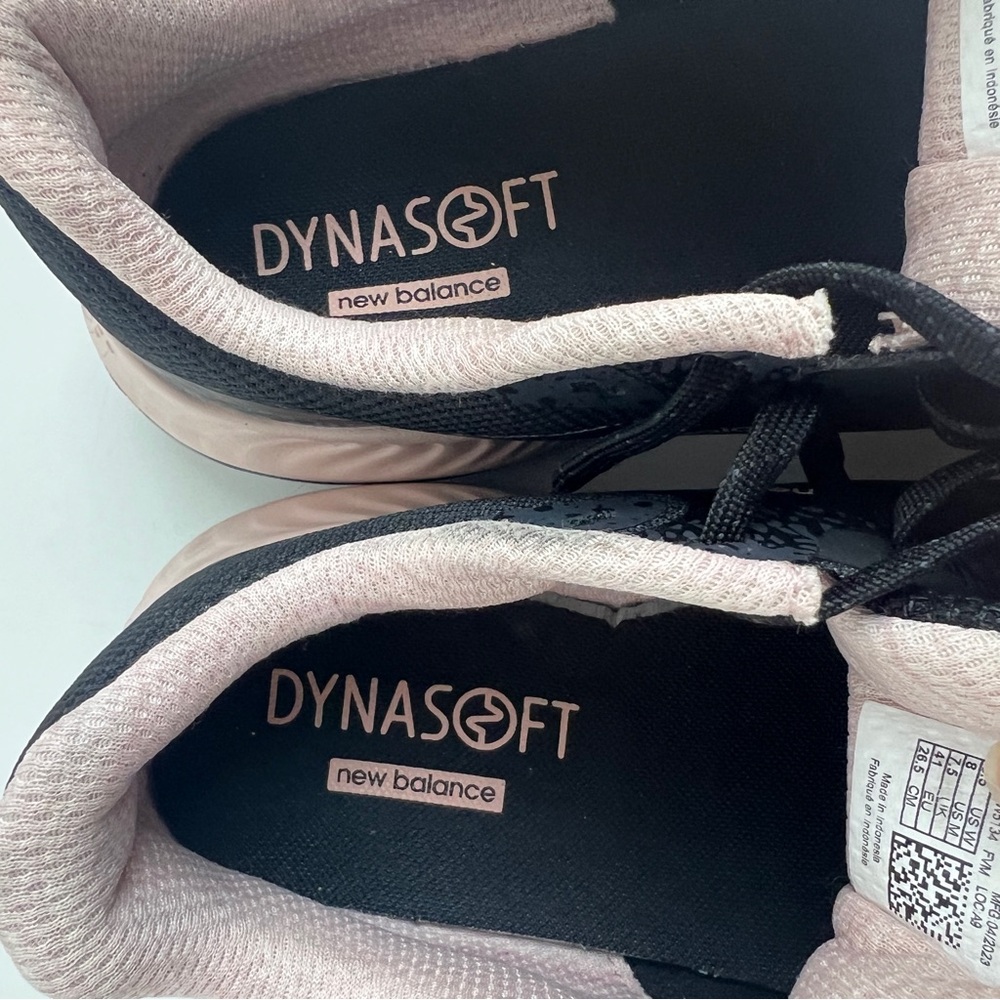 ✖️SOLD✖️•NEW BALANCE• Dynasoft Nitrel V5 Trail Running Shoe Black Pink - Picture 11 of 13